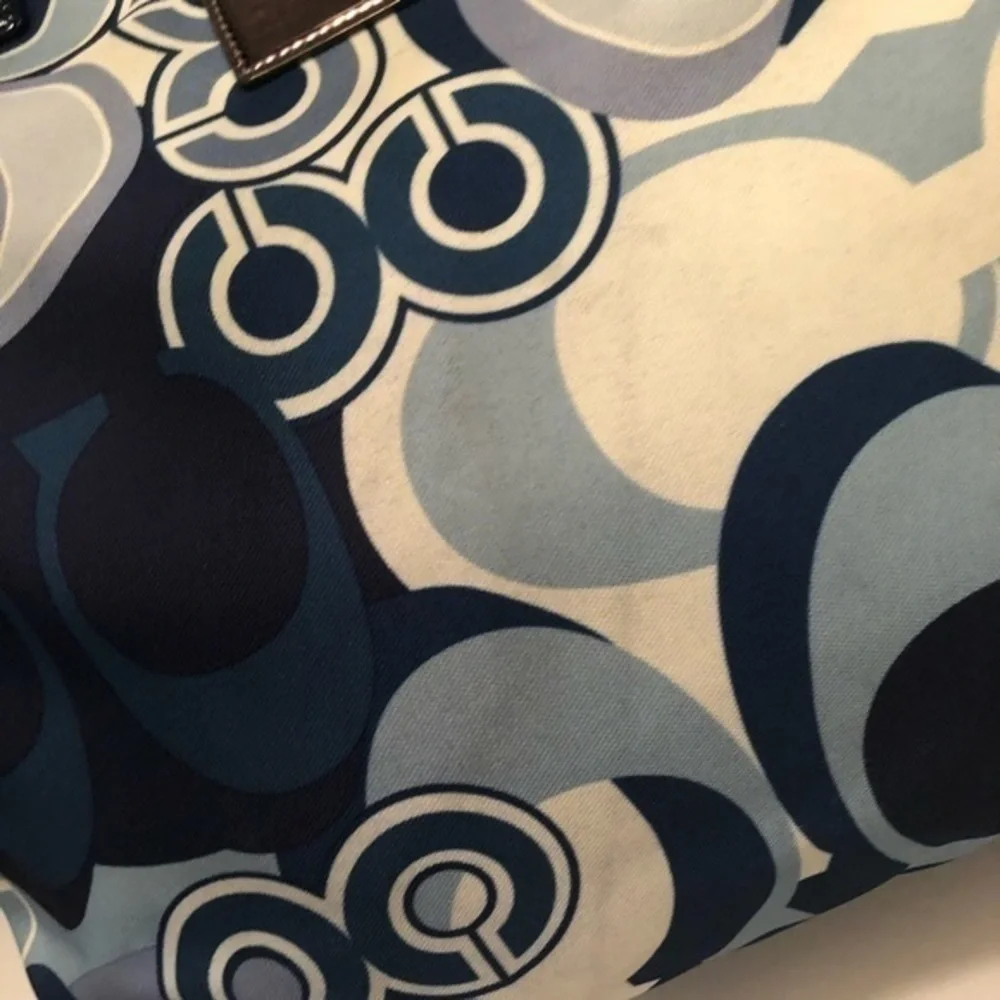 Coach poppy RARE blue c denim appliqué tote bag